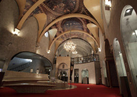 箱根ガラスの森美術館